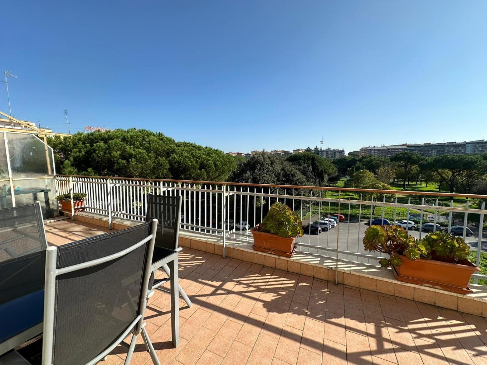 Apartamento Terrazza Sul Parco Roma Exterior foto