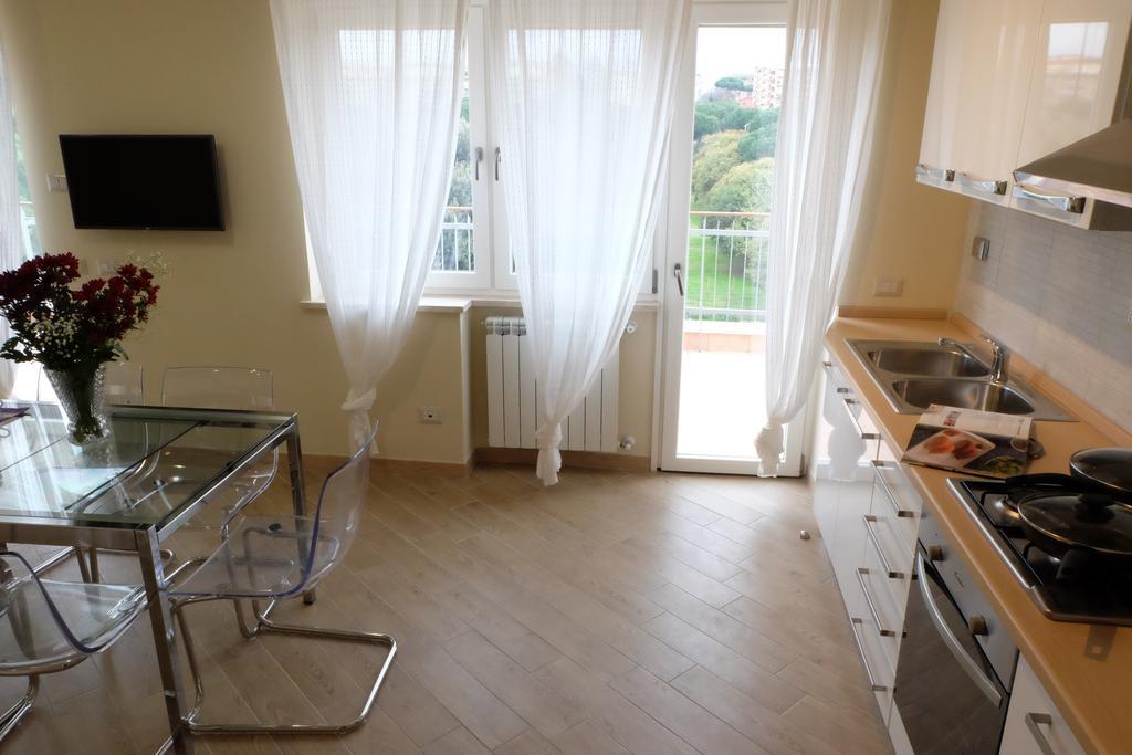 Apartamento Terrazza Sul Parco Roma Exterior foto